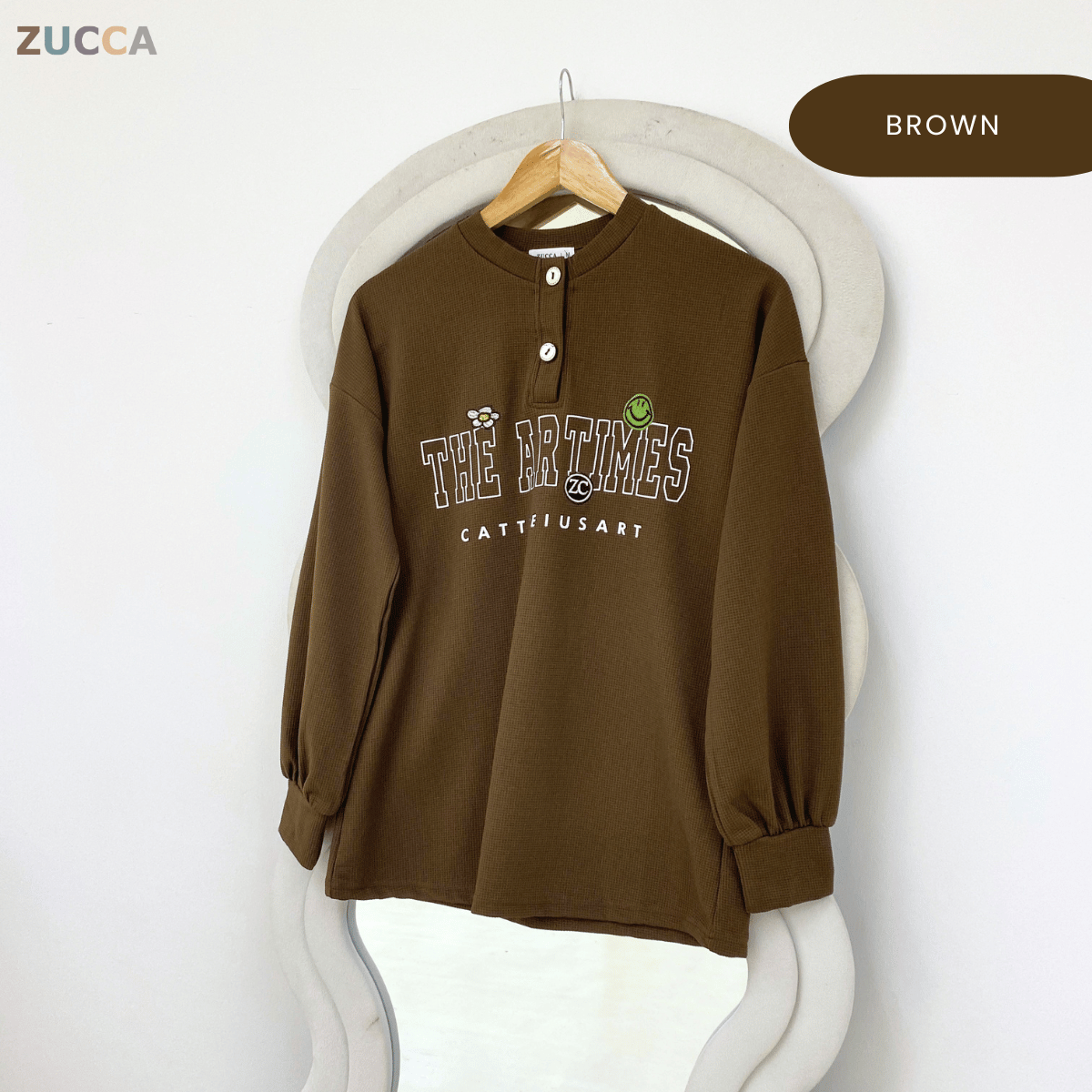 ZUCCA SHAZIA HENLEY GRAPHIC TEXTURED TOP-MA228(GN300)