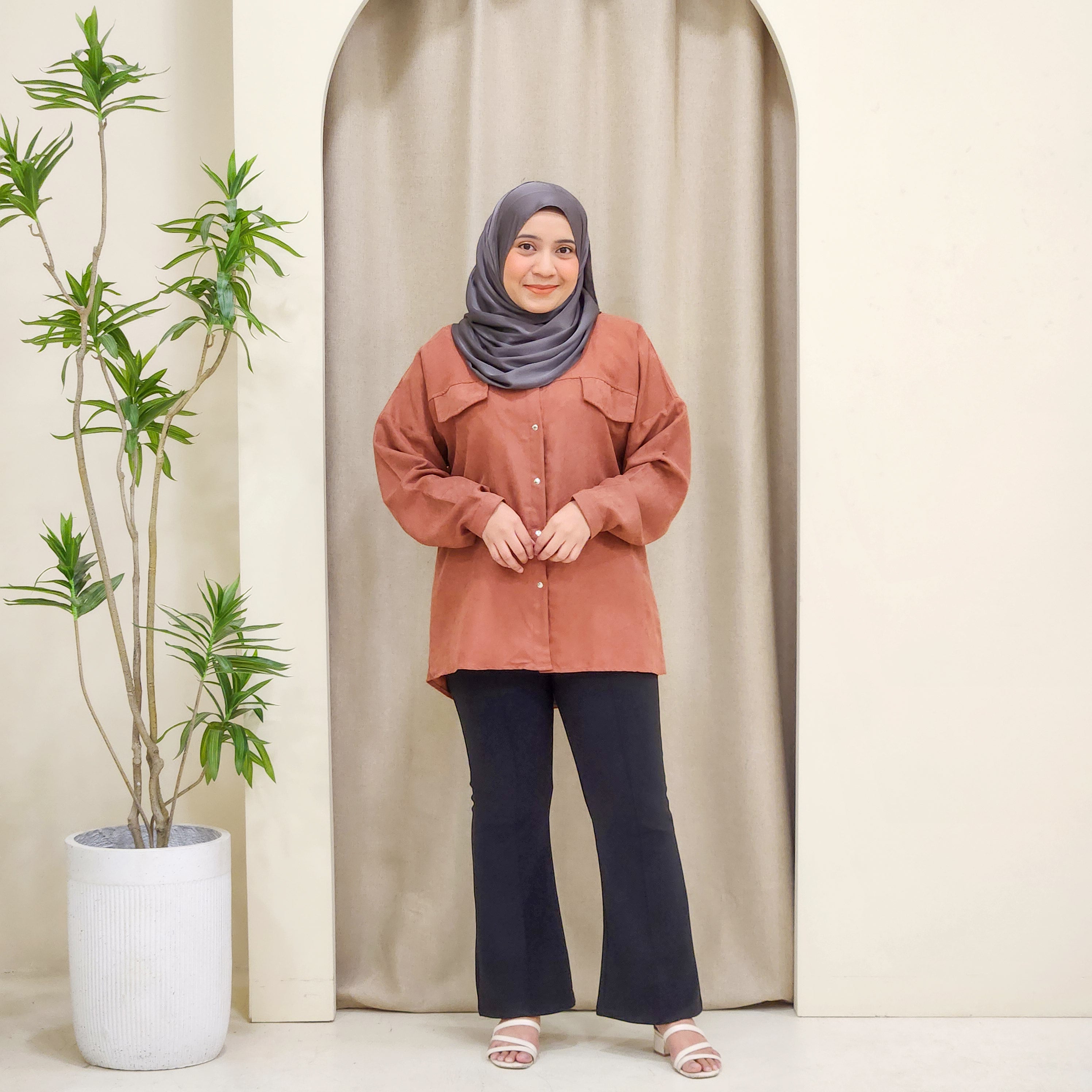 Liyah Kemeja Corduroy Women Blouse - PS050