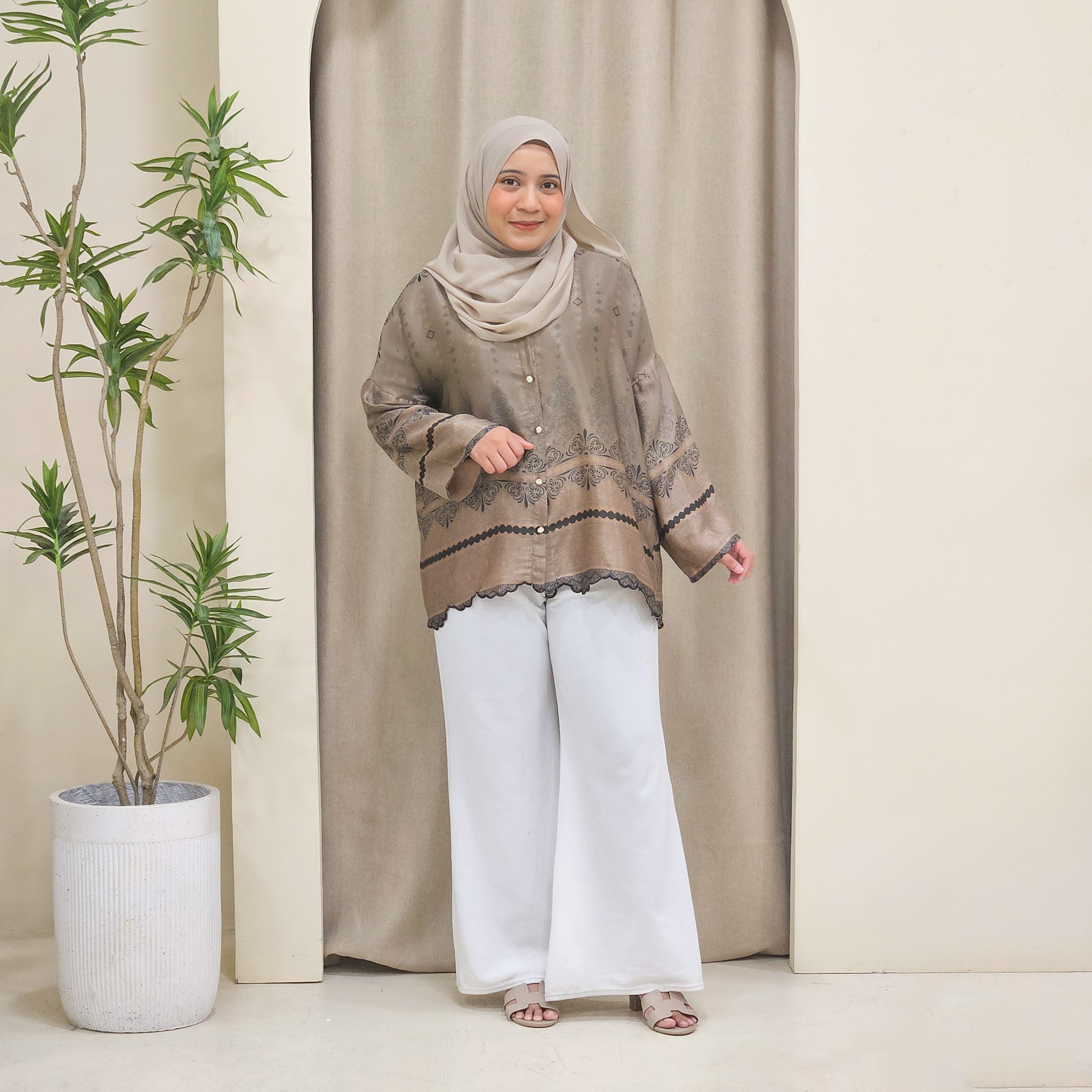 Atiyah Printed Women Blouse - PS053