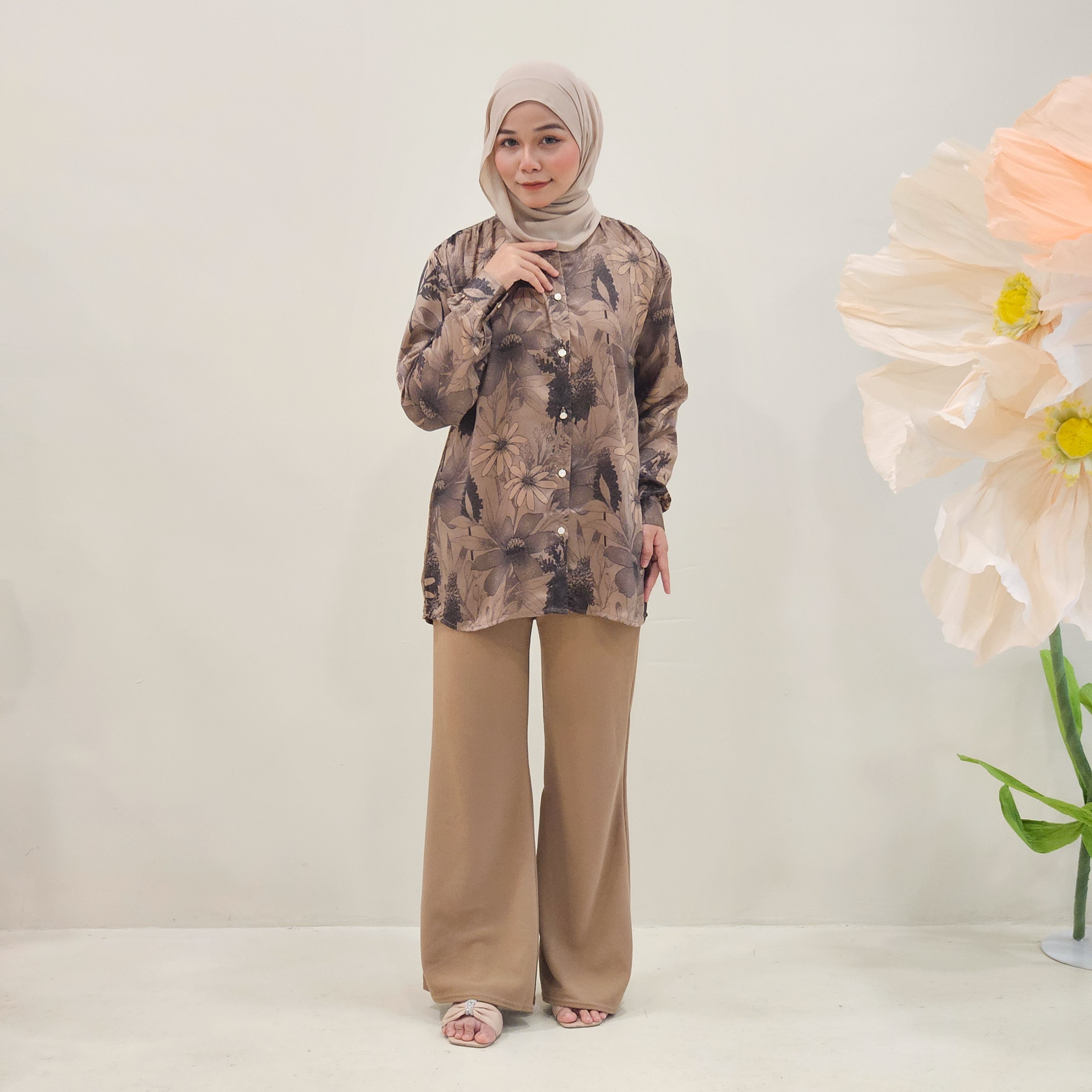 Safwa Elegant Satin Printed Blouse - PS068