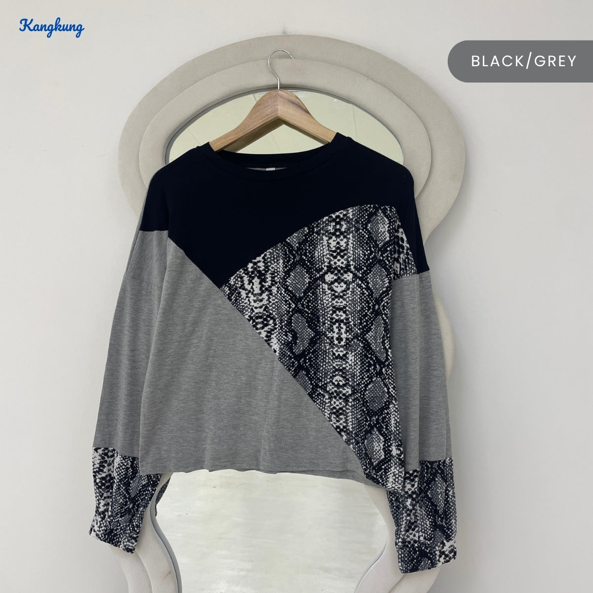 KANGKUNG POPPY COLOR BLOCK SNAKE PRINT LONG SLEEVE TOP - Q013