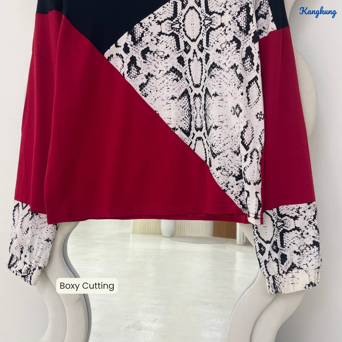 KANGKUNG POPPY COLOR BLOCK SNAKE PRINT LONG SLEEVE TOP - Q013