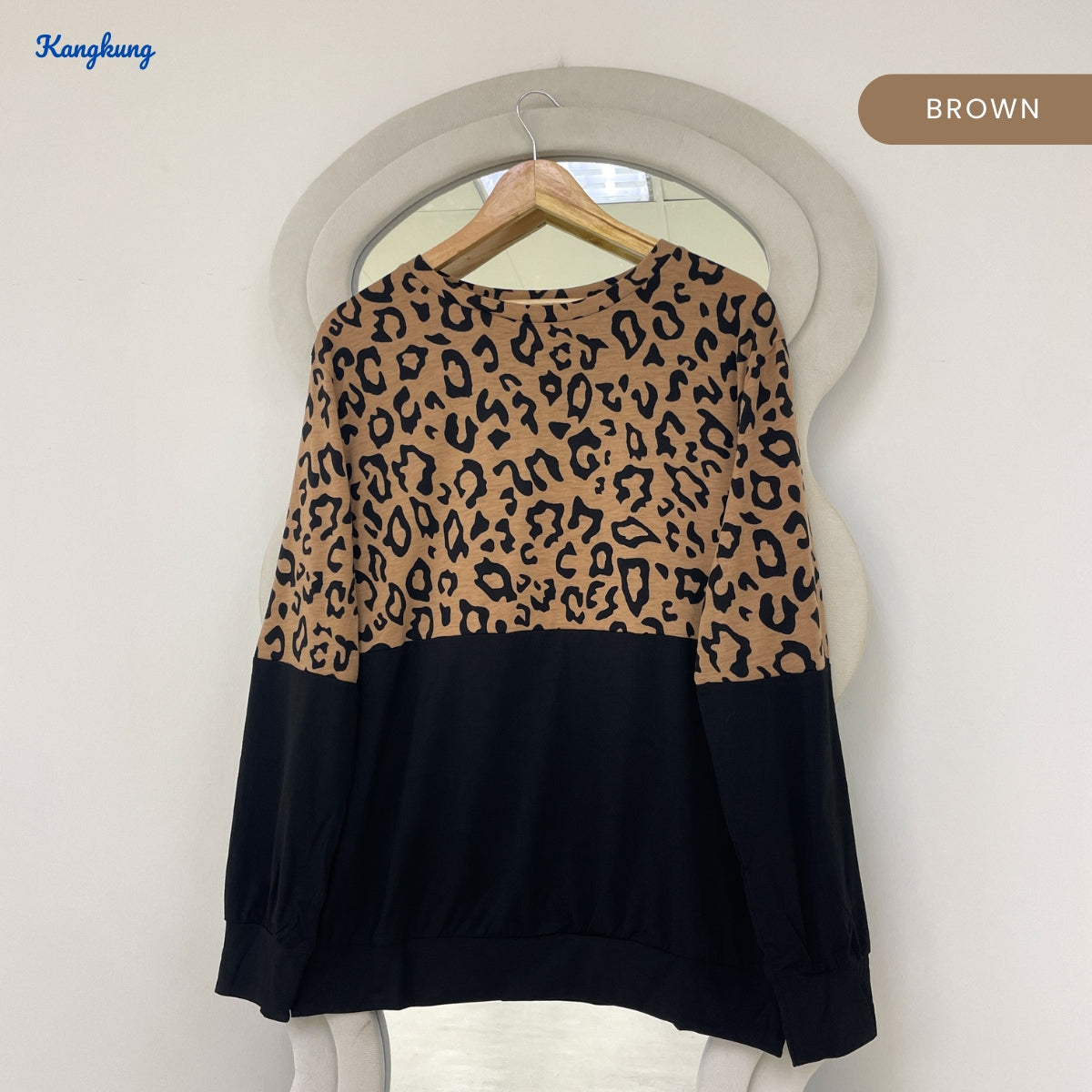 KANGKUNG TEERA PRINTED COLOR BLOCK TURTLENECK LONG TOP - Q026